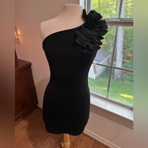 Black One Ruffle Shoulder Bodycon Dress